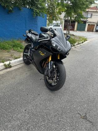 YAMAHA YZF R1 